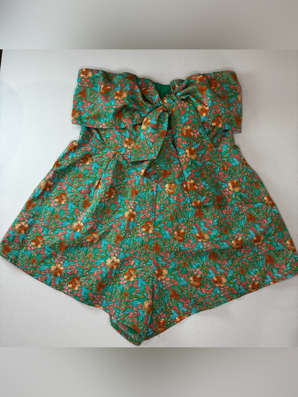 Women’s Pink Lily Green Floral Strapless Romper - size M